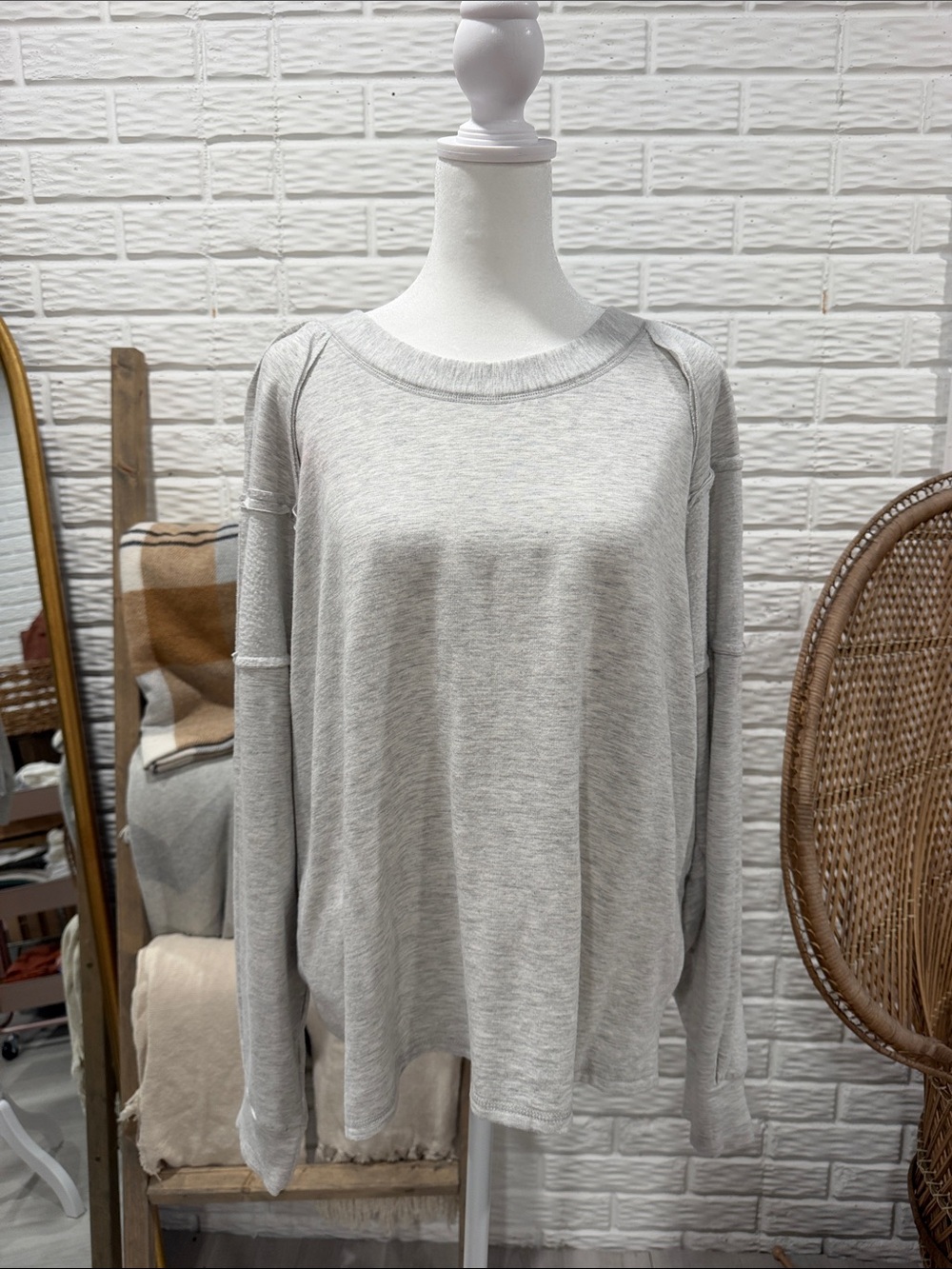 BKE Light Gray Crewneck Sweatshirt
